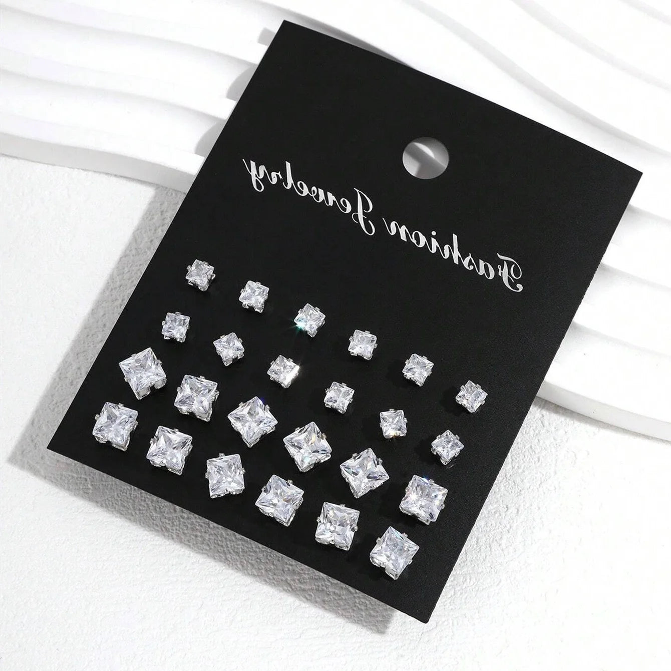 Elegant Earrings Set