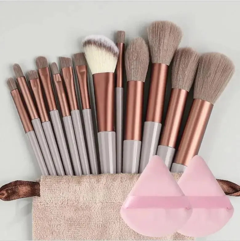 Soft Fluffy Makeup Brushes