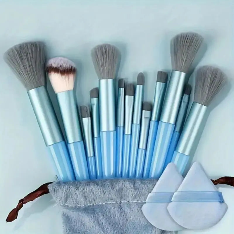 Soft Fluffy Makeup Brushes