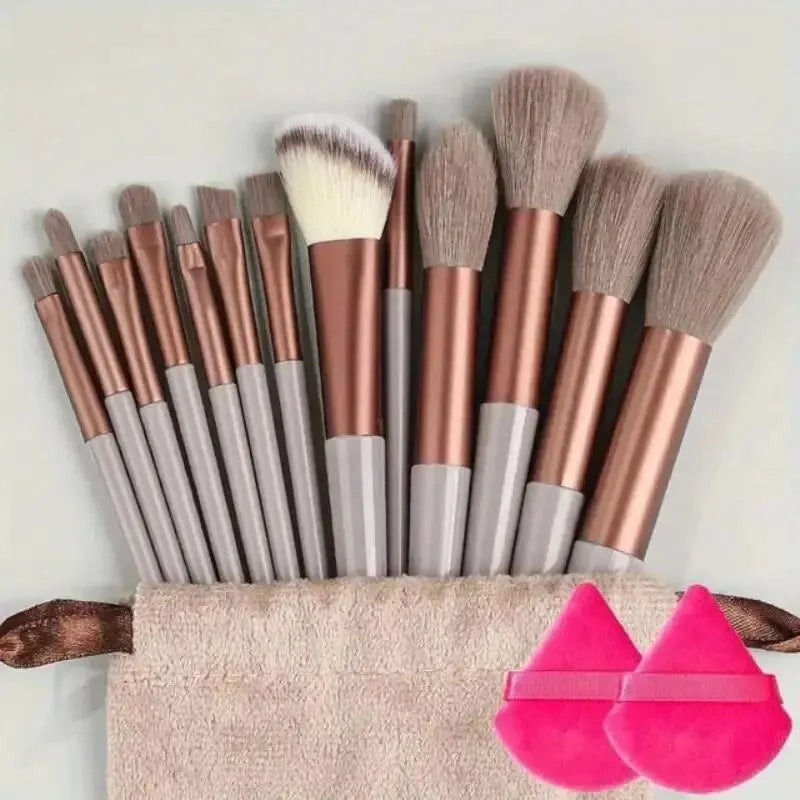 Soft Fluffy Makeup Brushes